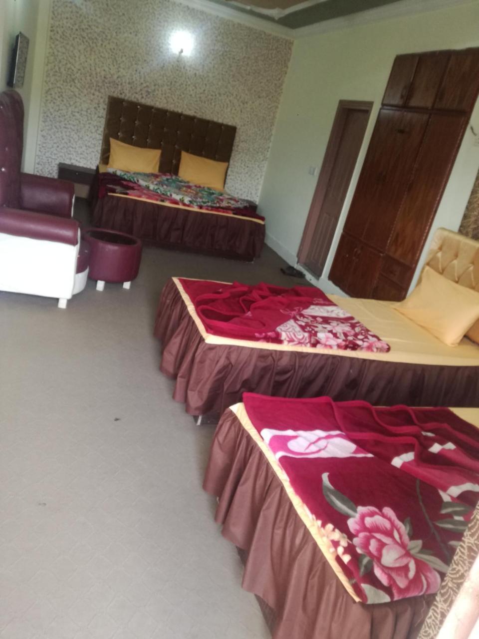 Smart Hotel Abbottabad Bagian luar foto